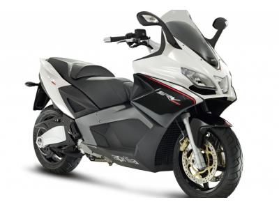 Moto_aprilia_srv_850