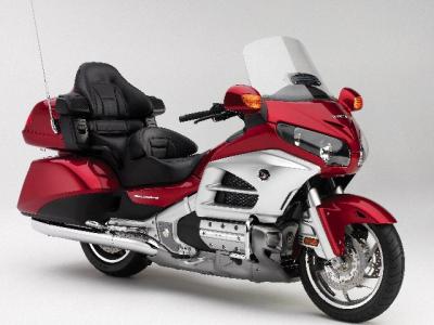 Moto_Honda-Goldwing-1800-apres-2011