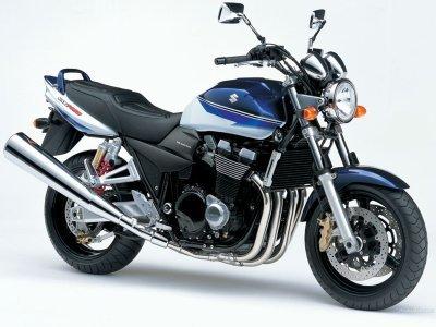 Moto_Suzuki-GSX-1400-2001-a-2008