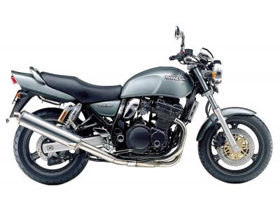 Moto_Suzuki-GSX-750-Inazuma-avant-2002