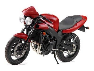 Triumph Speed four ou 600 TT (> 2002)