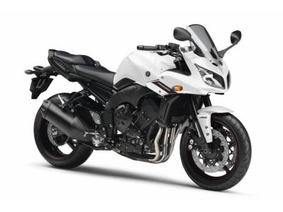 Moto_Yamaha-FZ-1-type-S